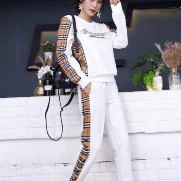 Inspired Tracksuit Set - Picture 7 of 8